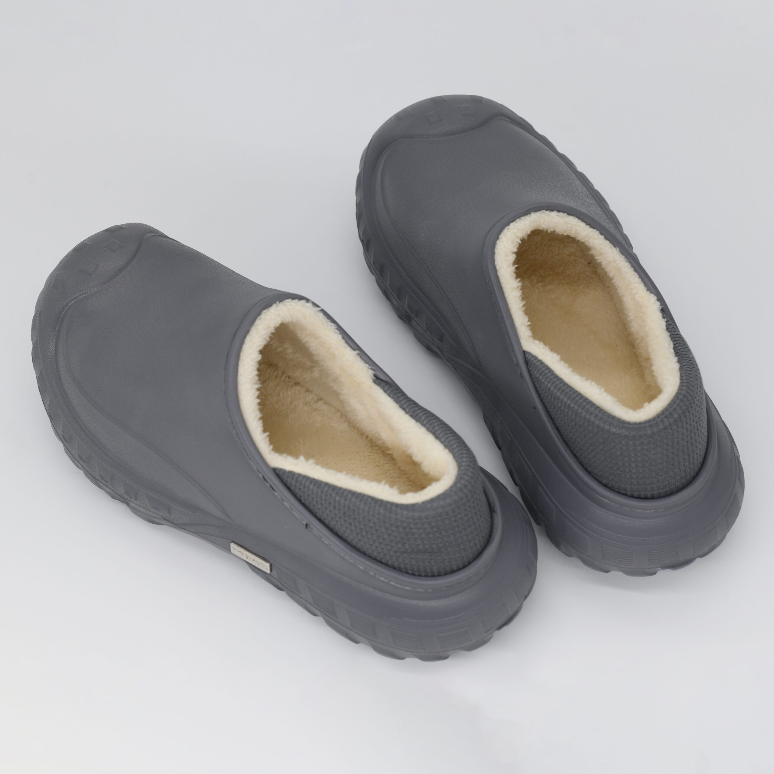 2georider-pewter-limited-angle